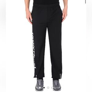Kappa Kontrol Men’s Black Sweatpants(Size Medium)